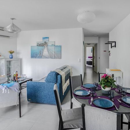 Nouvelle Ere - Appt A Moins D'Un Km De La Plage เลอลาวองดูว์ ภายนอก รูปภาพ