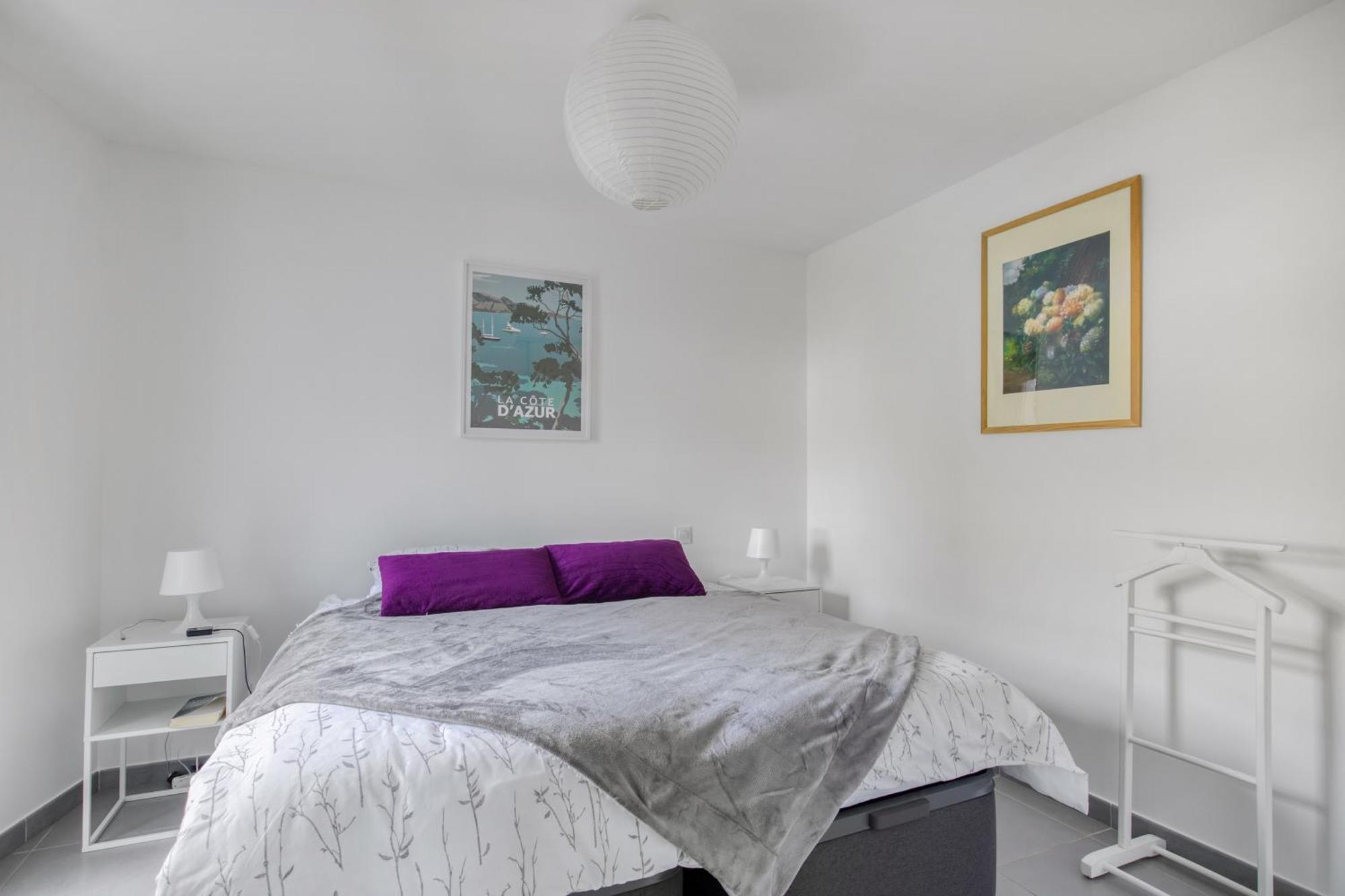 Nouvelle Ere - Appt A Moins D'Un Km De La Plage เลอลาวองดูว์ ภายนอก รูปภาพ